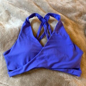 Fabletics - Vibrant Purple Cross-Back/Criss Cross Triangle Sports Bra